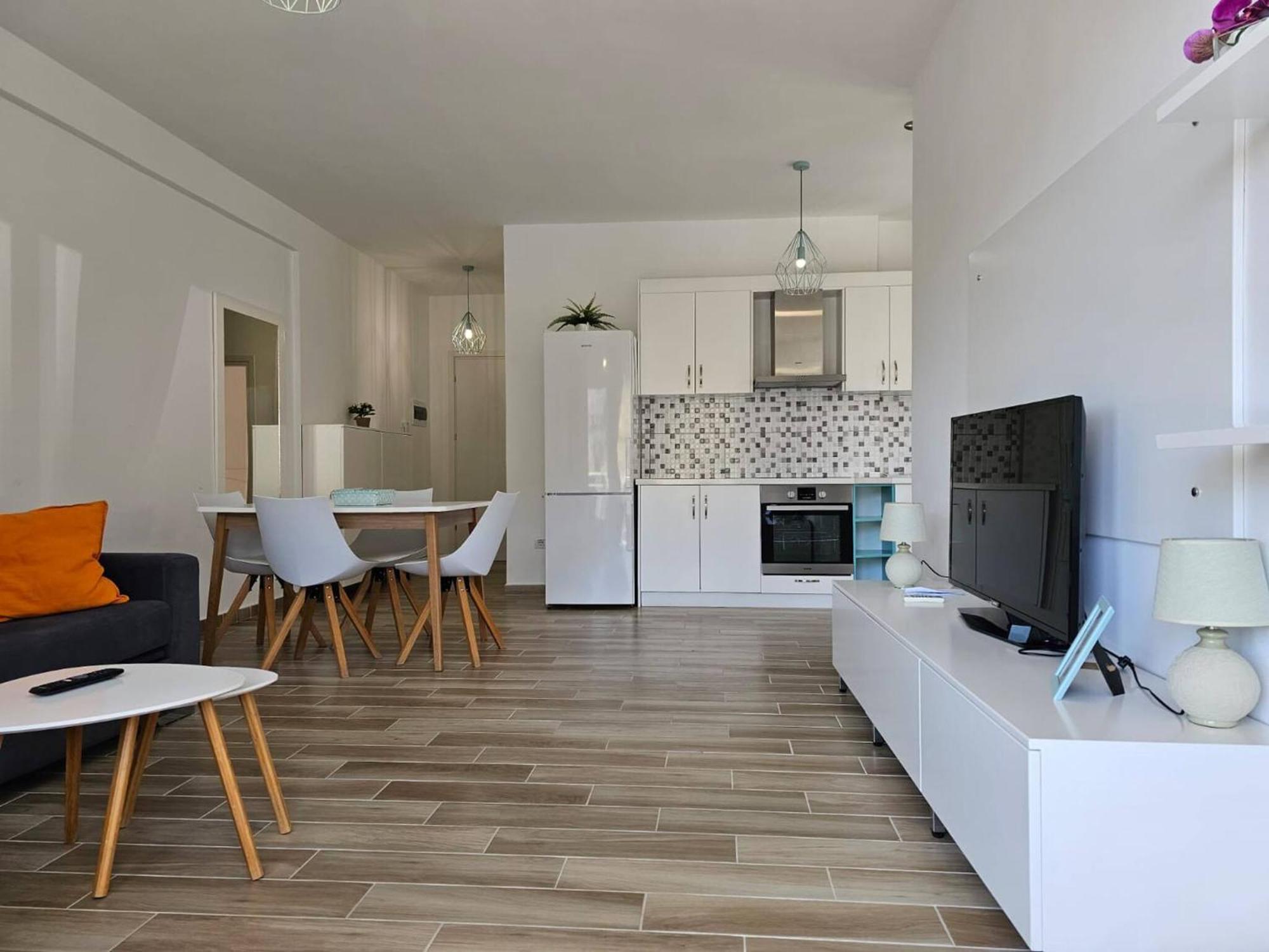 Brand New Apartments Саранда Экстерьер фото